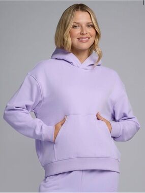 Halo Lightweight Hoodie - Comfrt